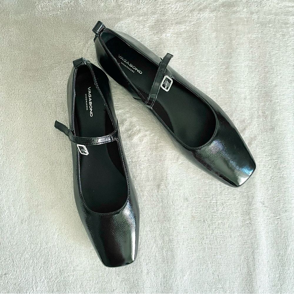 NWT Vagabond Black Leather Mary Jane Flats Size 11 (EU 41)
